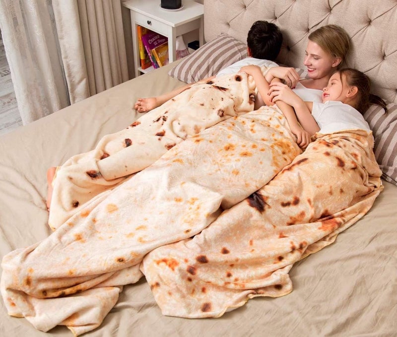SILUI Tortilla Burrito Blanket White Elephants Gifts for Adults Kids Funny Novelty Gag Food Throw Blanket for Birthday Christmas 300 GSM Flannel Taco Wrap Blanket(71 Inches) - Image 5